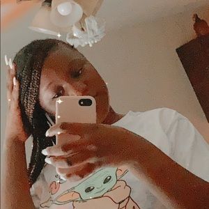 Meet your Posher, Janiya